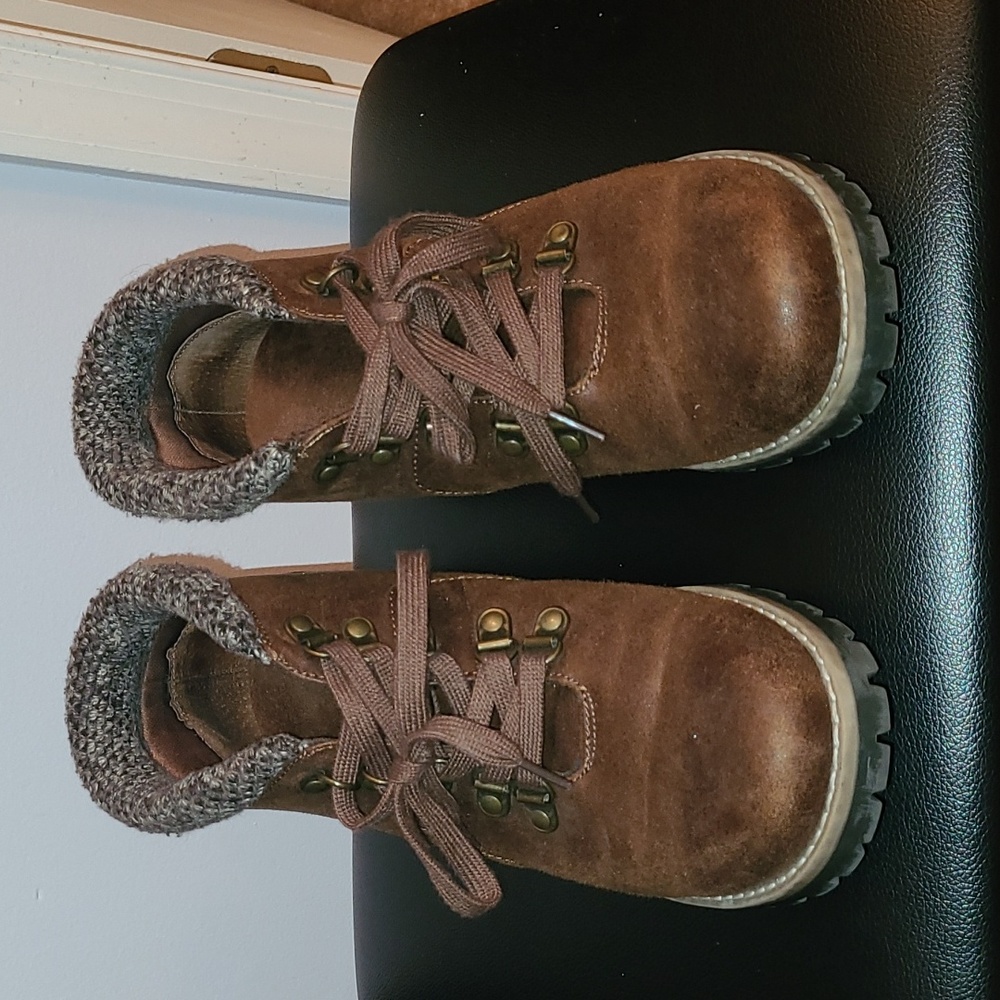 Ankle boots